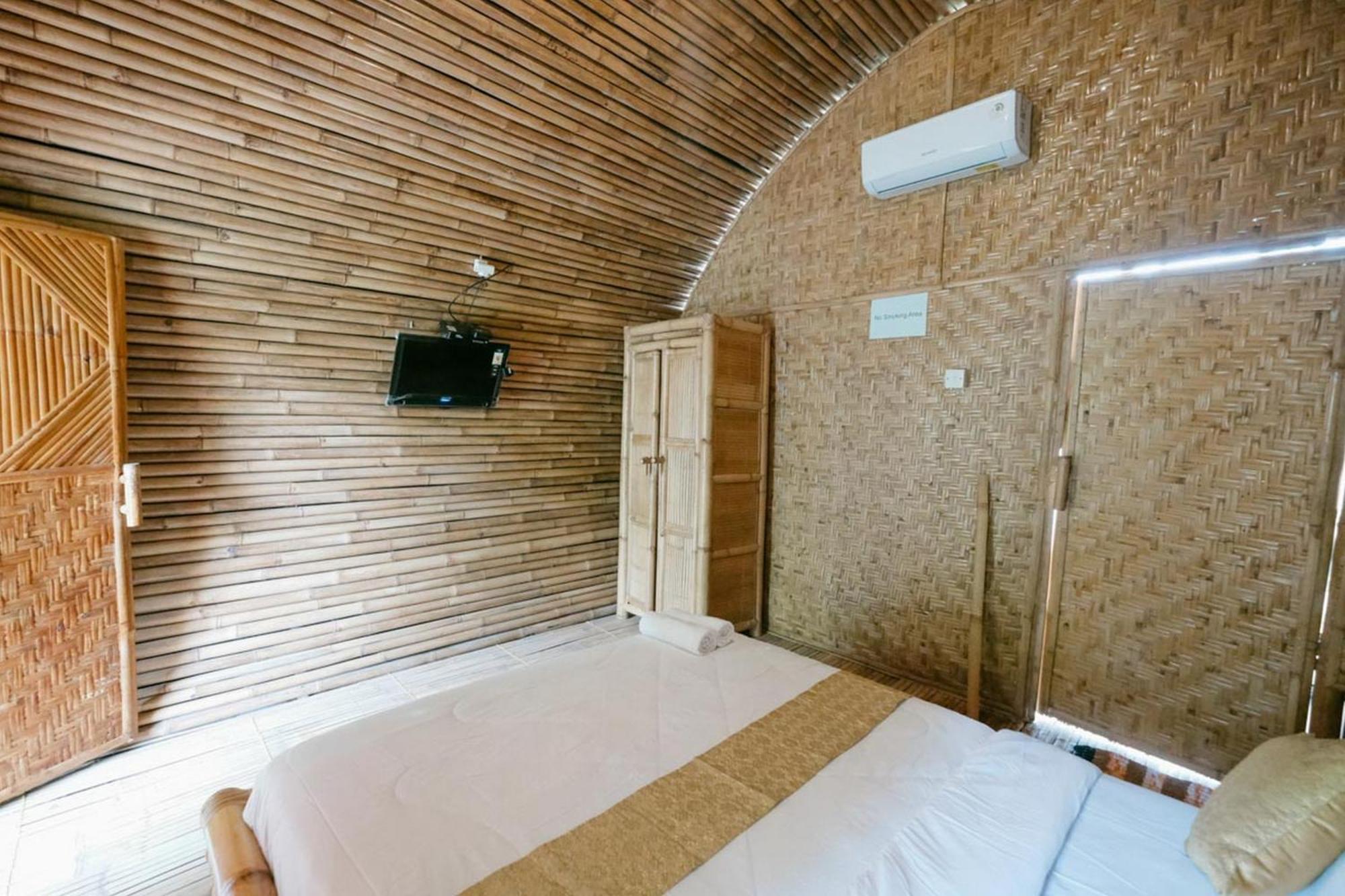 Cici Bungalow Senggigi Mangsit Exteriör bild