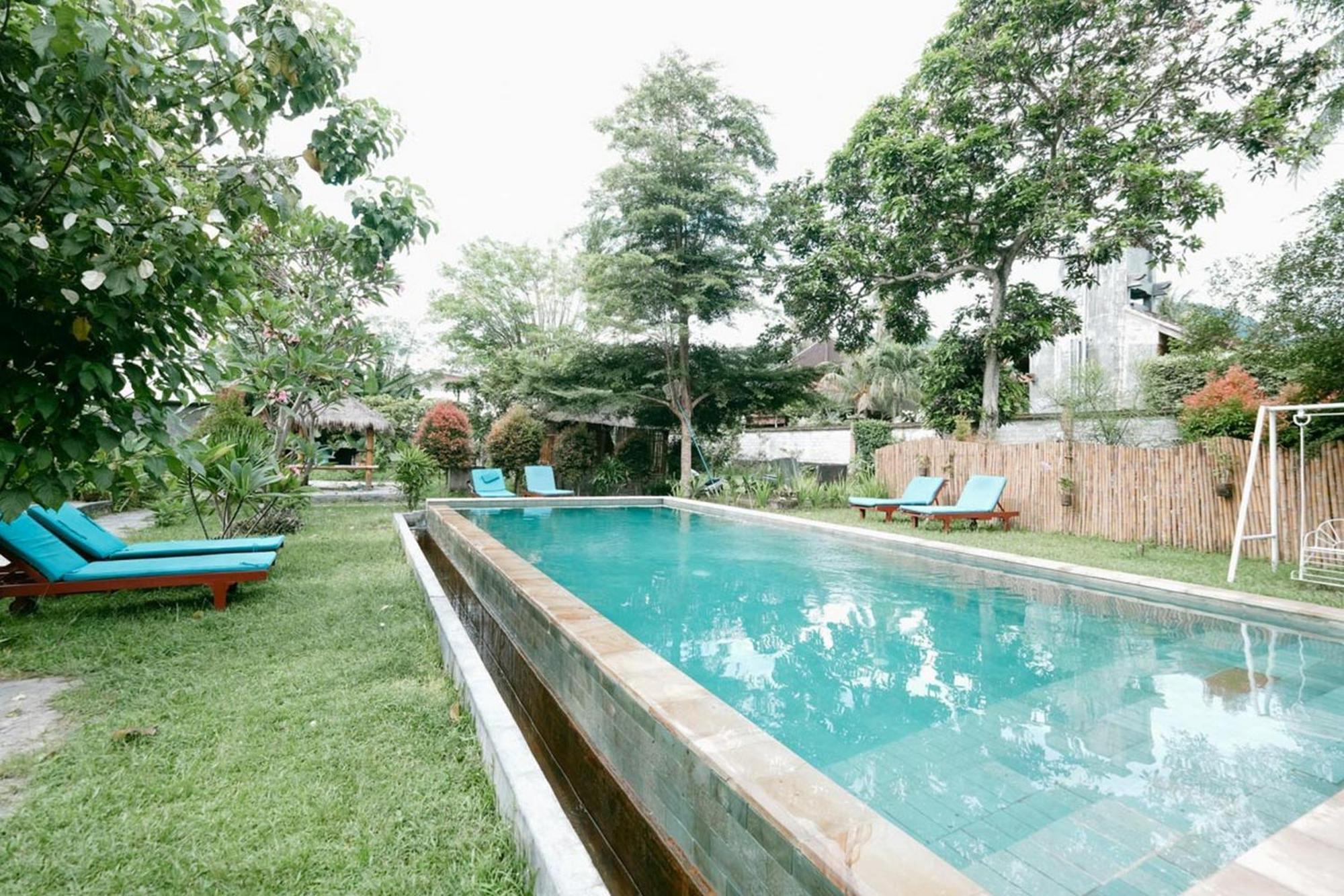 Cici Bungalow Senggigi Mangsit Exteriör bild