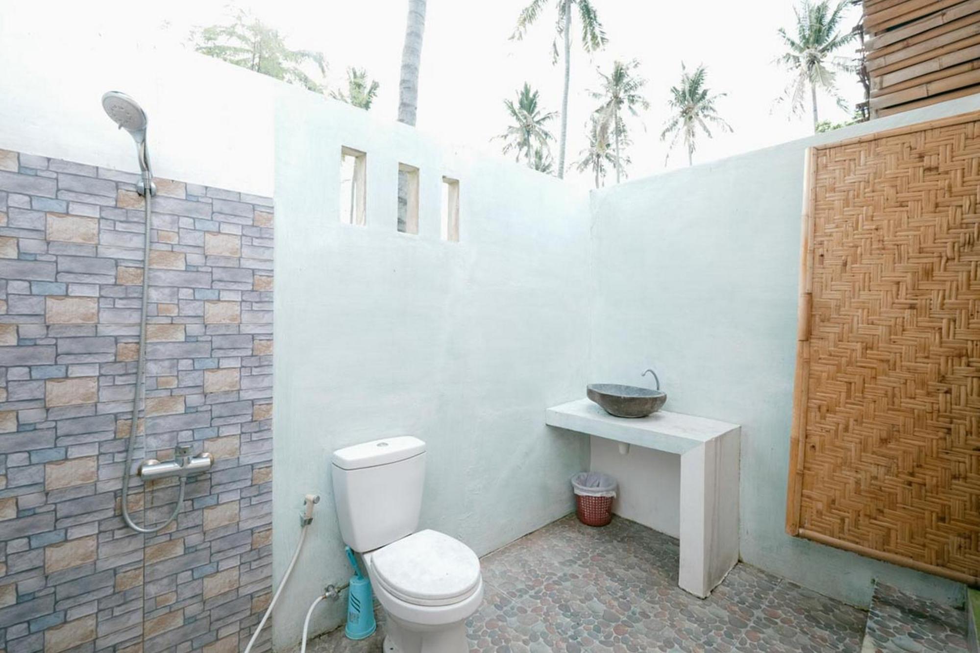 Cici Bungalow Senggigi Mangsit Exteriör bild