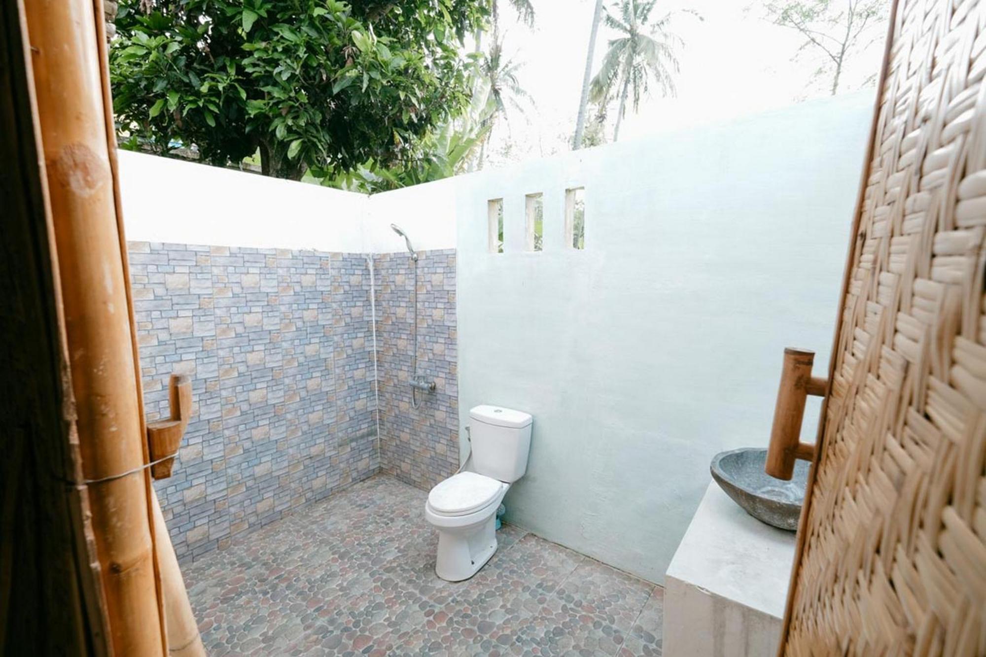 Cici Bungalow Senggigi Mangsit Exteriör bild