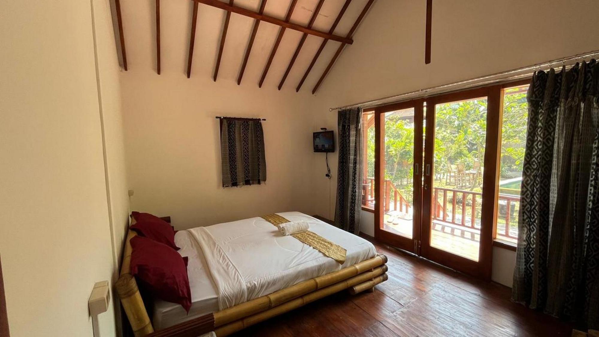 Cici Bungalow Senggigi Mangsit Exteriör bild